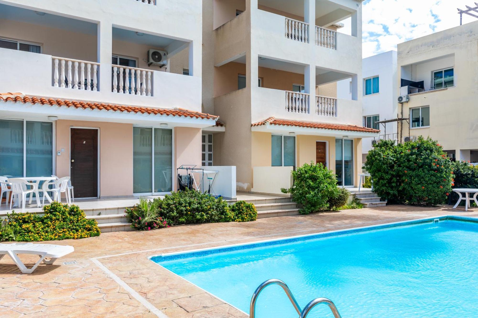 Beautiful One Bed Apartment In Pafos Dış mekan fotoğraf