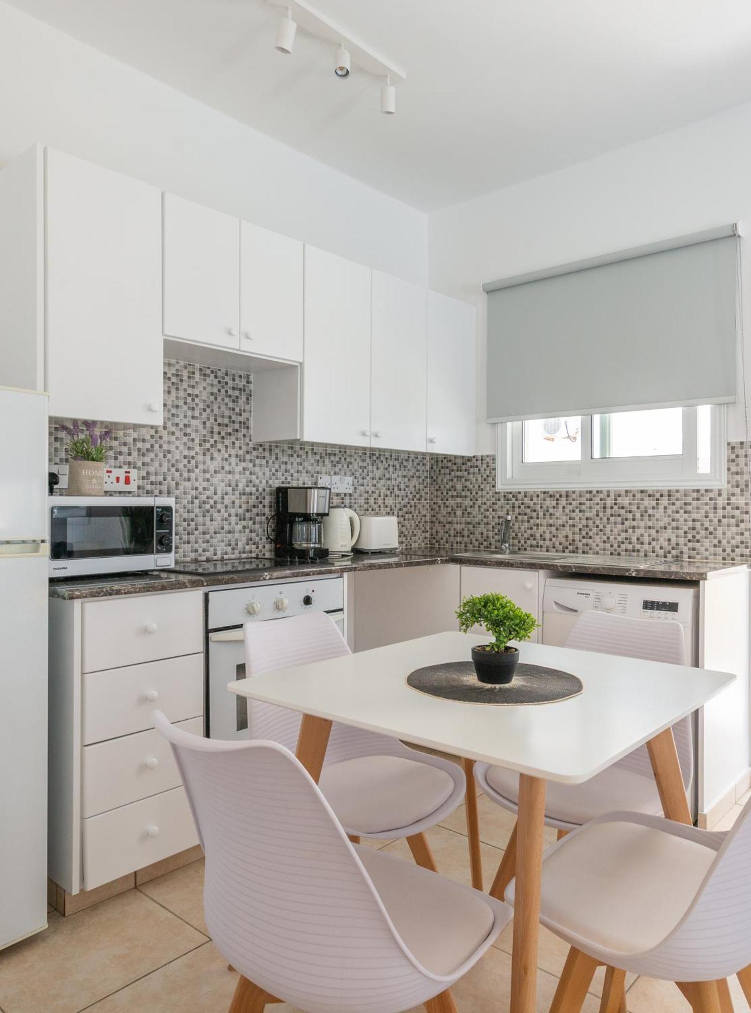 Beautiful One Bed Apartment In Pafos Dış mekan fotoğraf