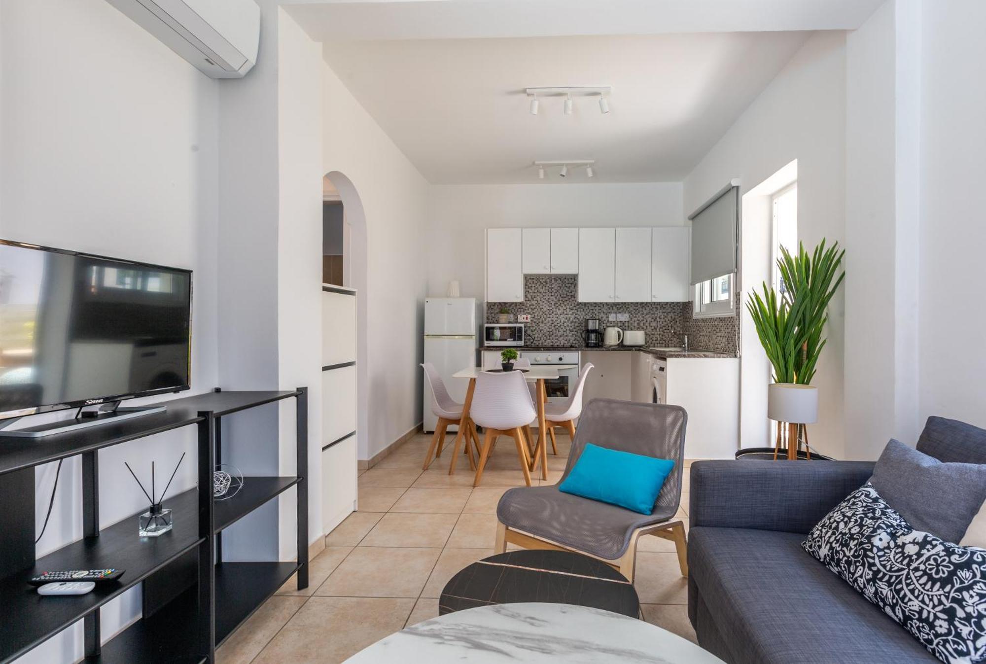 Beautiful One Bed Apartment In Pafos Dış mekan fotoğraf