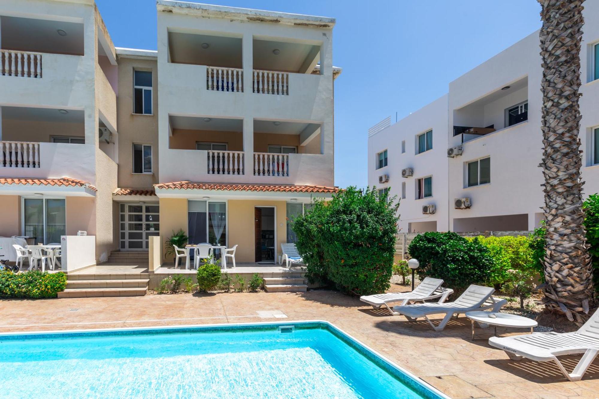 Beautiful One Bed Apartment In Pafos Dış mekan fotoğraf